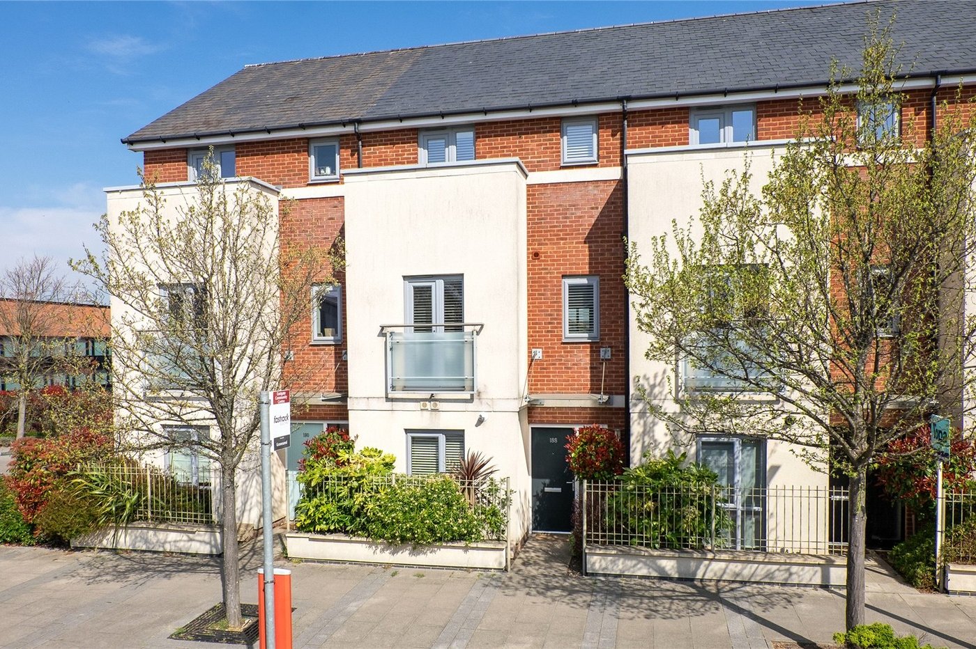 4 bedroom property for sale in Northfleet | Robinson Michael & Jackson