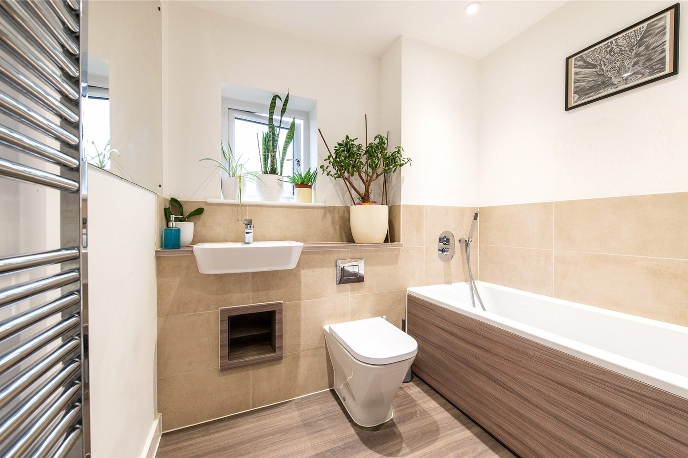 2 bedroom property for sale in Northfleet | Robinson Michael & Jackson