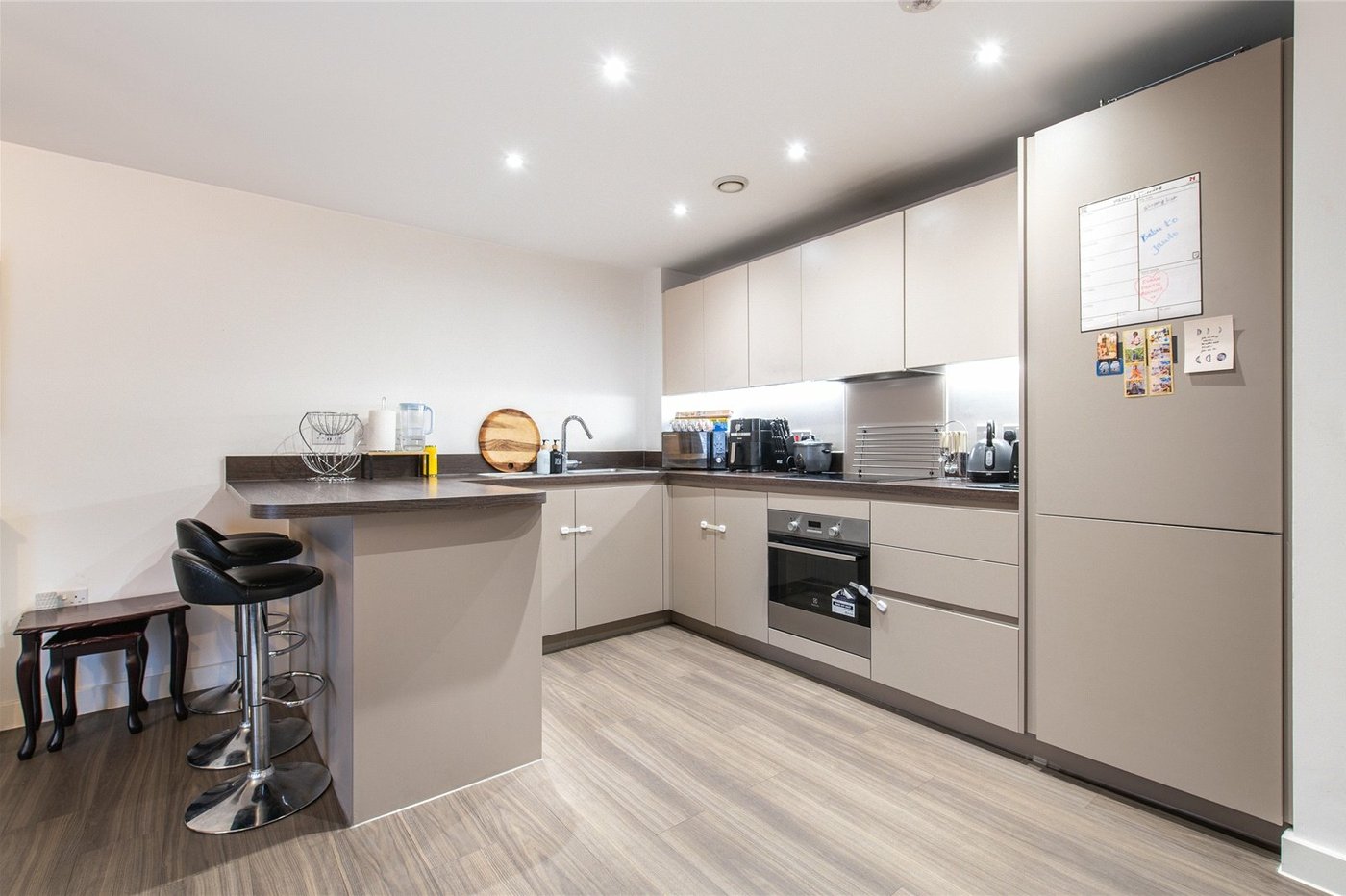 2 bedroom property for sale in Northfleet | Robinson Michael & Jackson