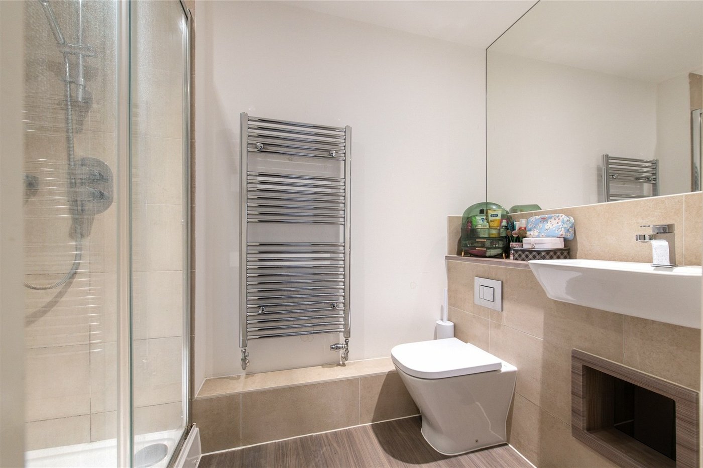 2 bedroom property for sale in Northfleet | Robinson Michael & Jackson