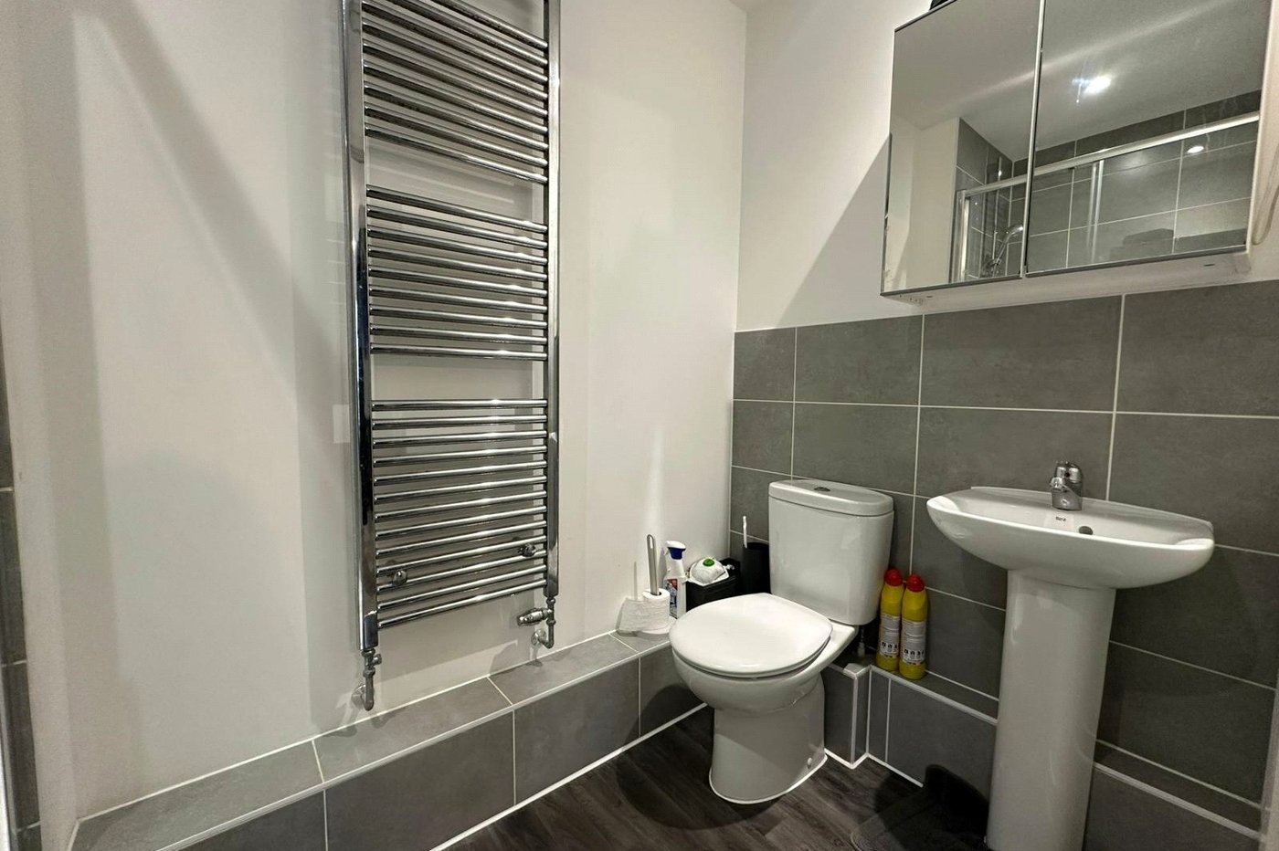 2 bedroom property for sale in Northfleet | Robinson Michael & Jackson