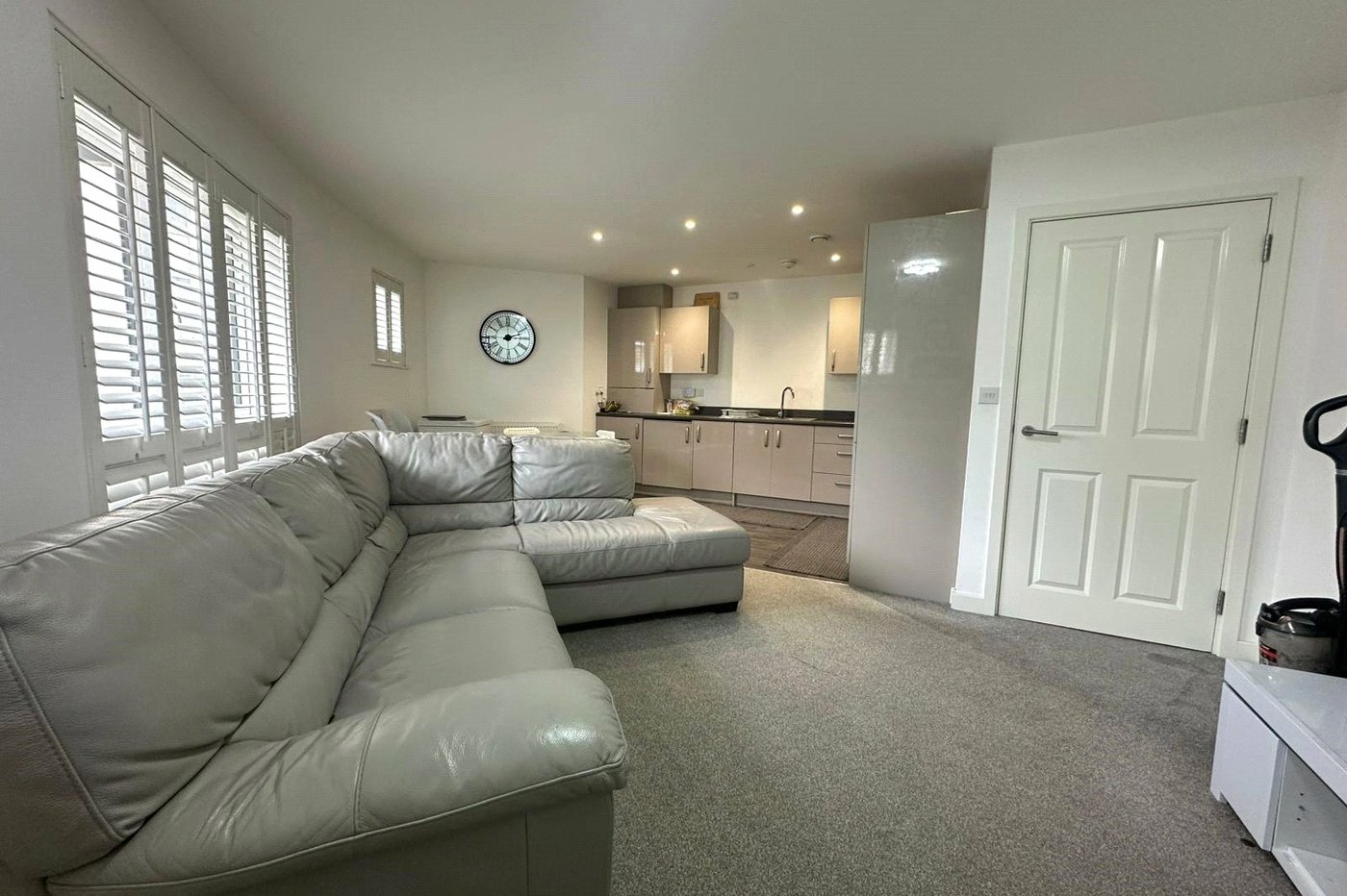 2 bedroom property for sale in Northfleet | Robinson Michael & Jackson