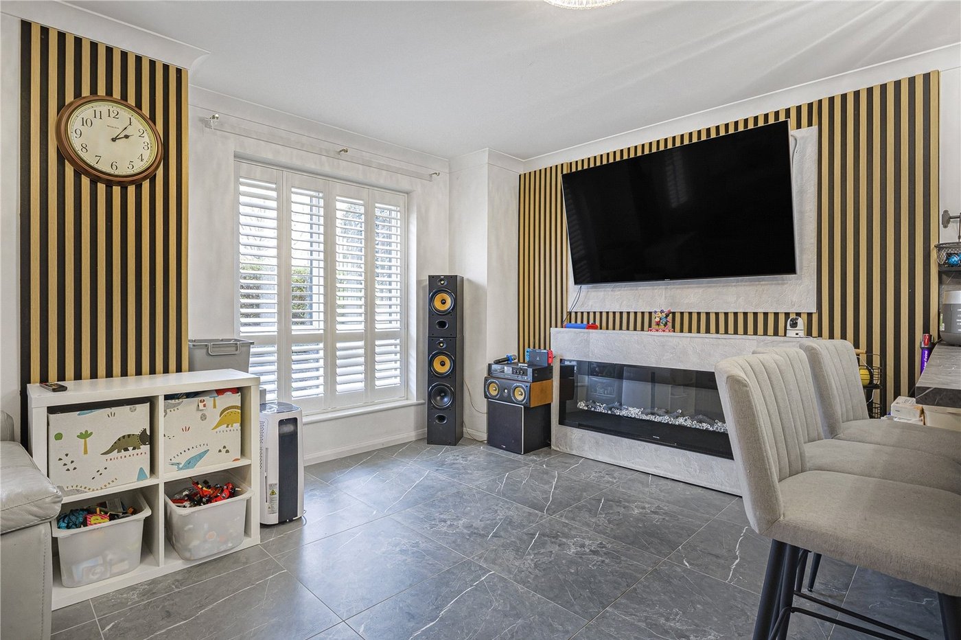 2 bedroom property for sale in Northfleet | Robinson Michael & Jackson