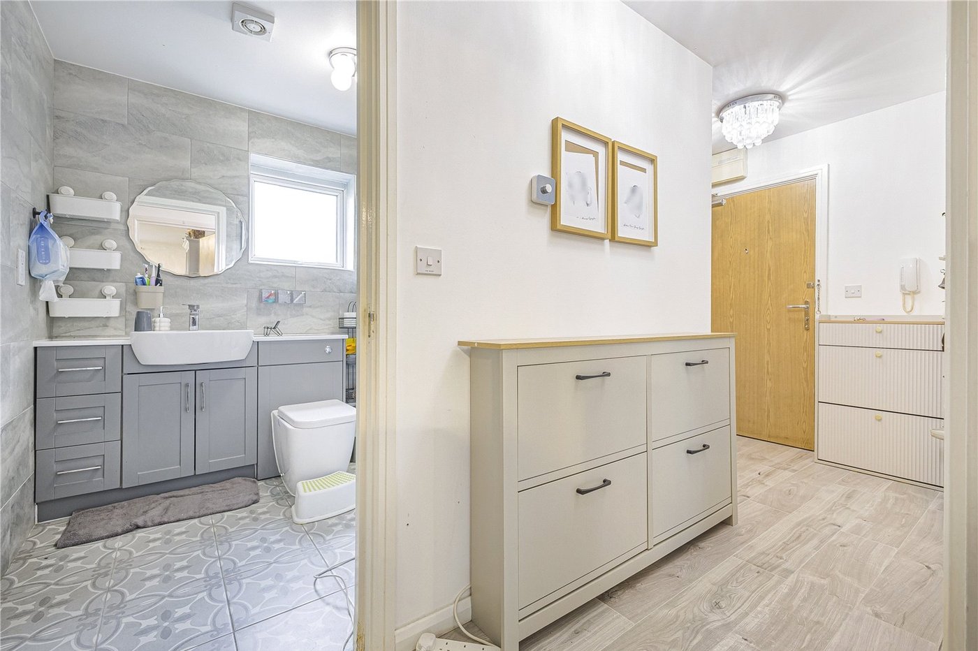 2 bedroom property for sale in Northfleet | Robinson Michael & Jackson