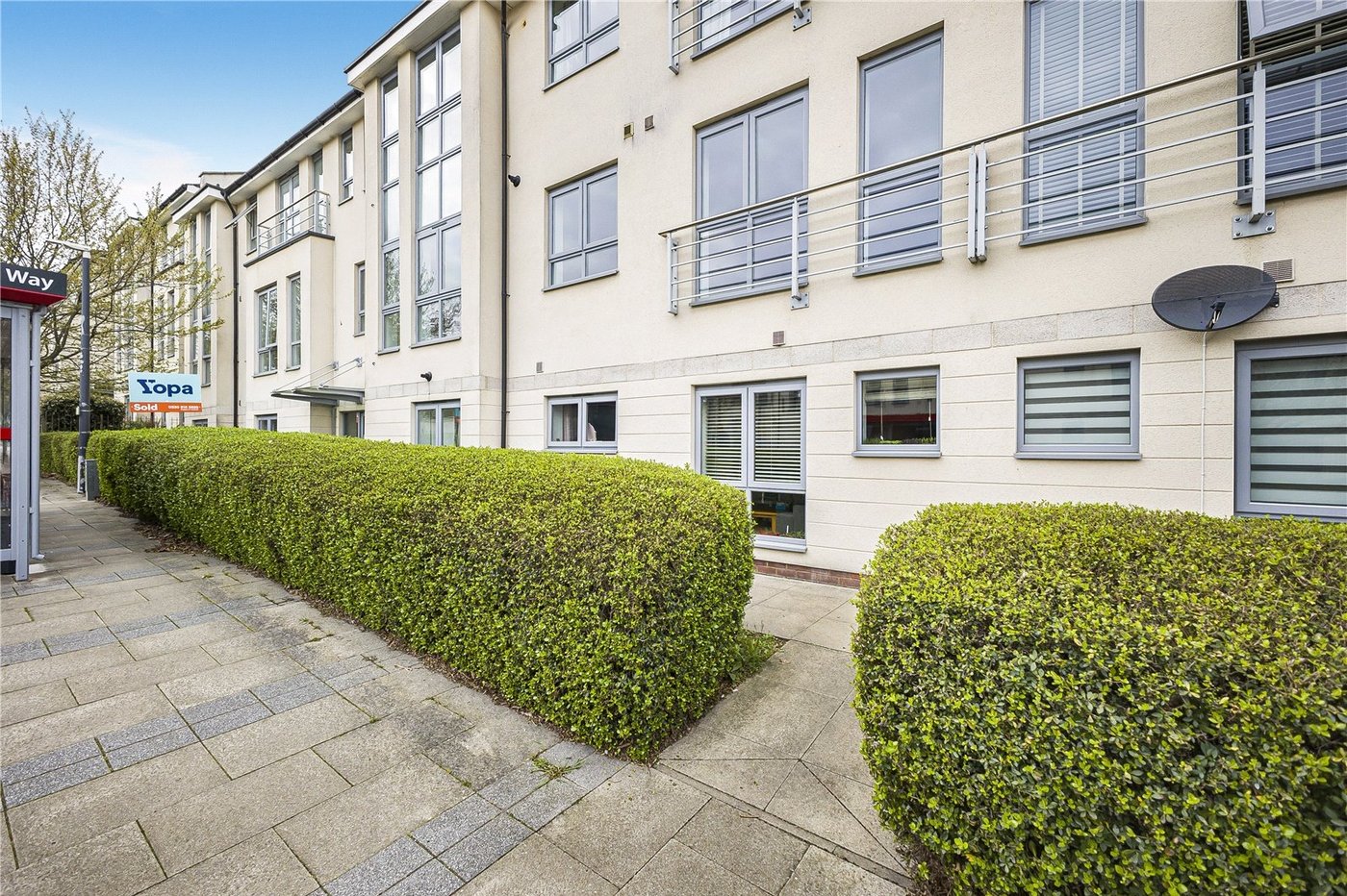 2 bedroom property for sale in Northfleet | Robinson Michael & Jackson