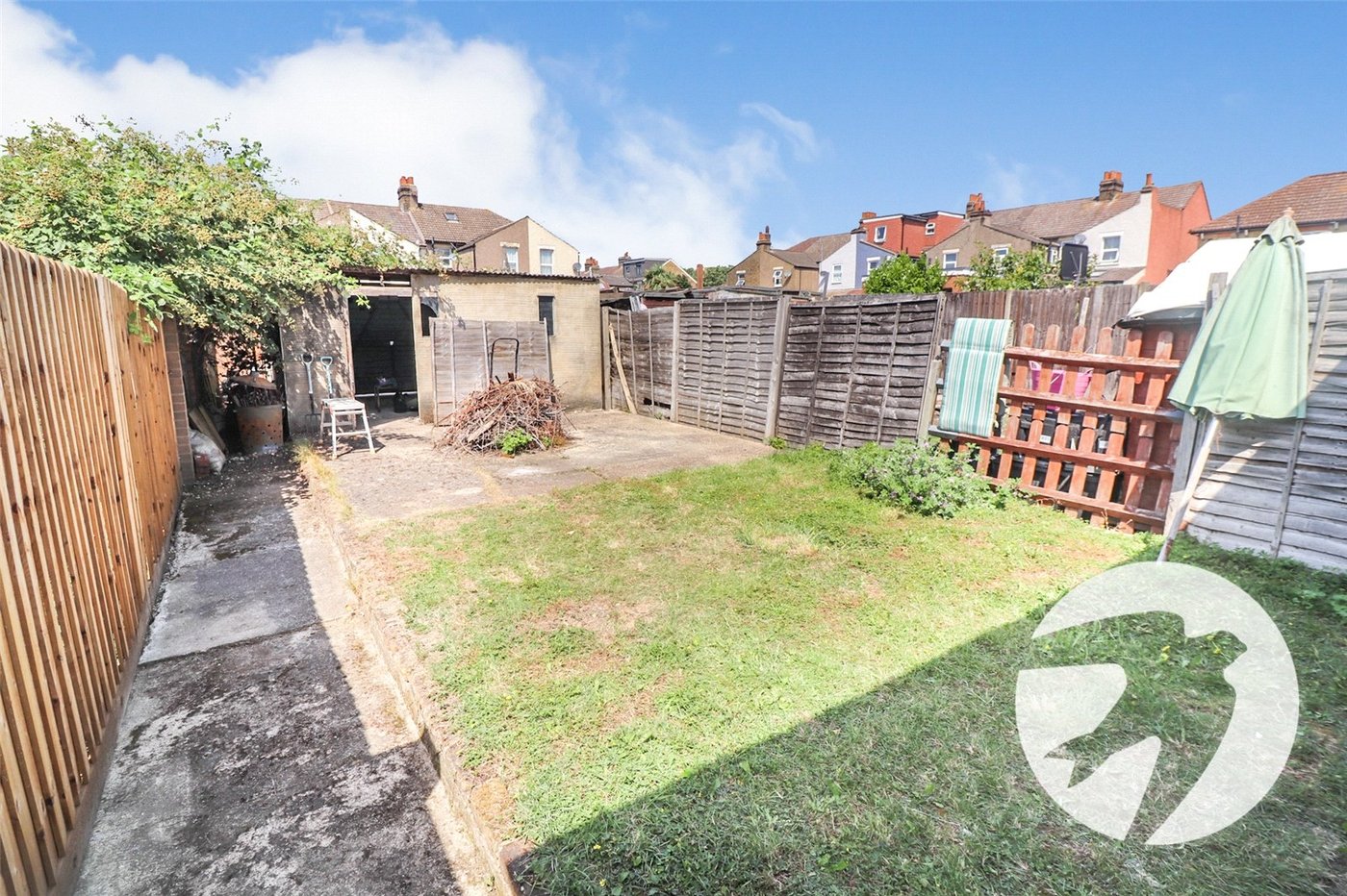 3 bedroom house for sale in Northumberland Heath | Robinson Jackson