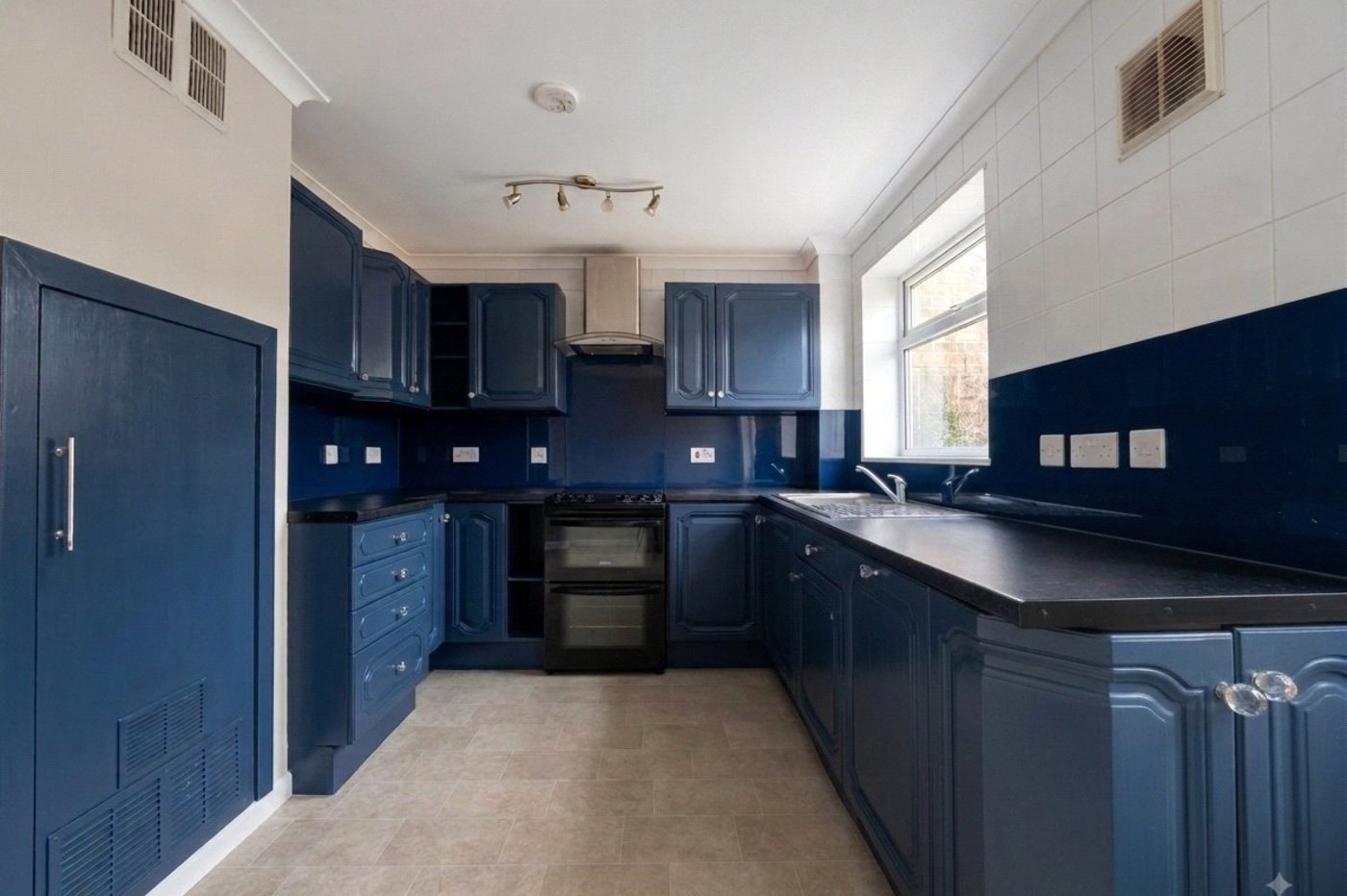 2 bedroom house for sale in Rochester | Robinson Michael & Jackson