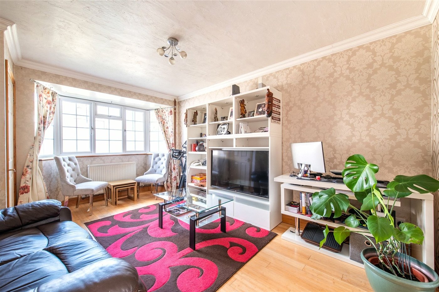 2 bedroom house for sale in Rochester | Robinson Michael & Jackson