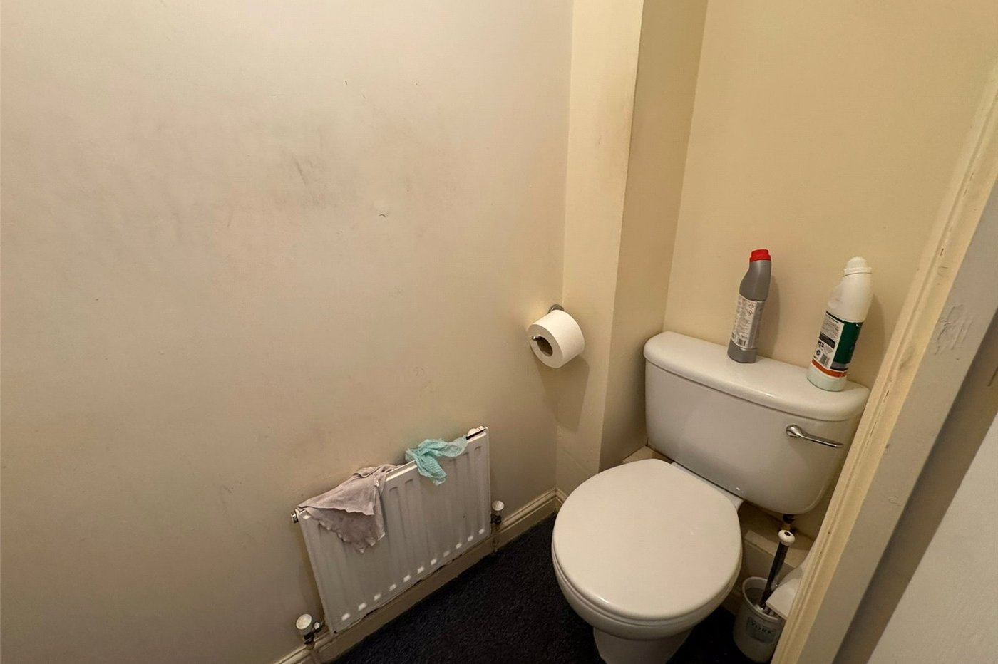 3 bedroom property for sale in Thamesmead | Robinson Jackson