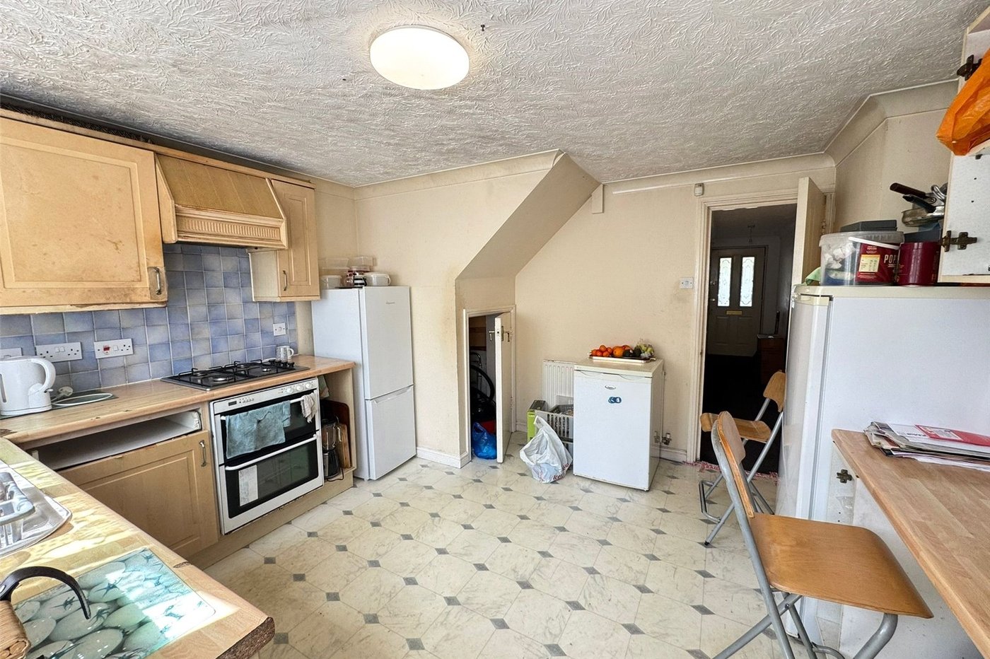 3 bedroom property for sale in Thamesmead | Robinson Jackson
