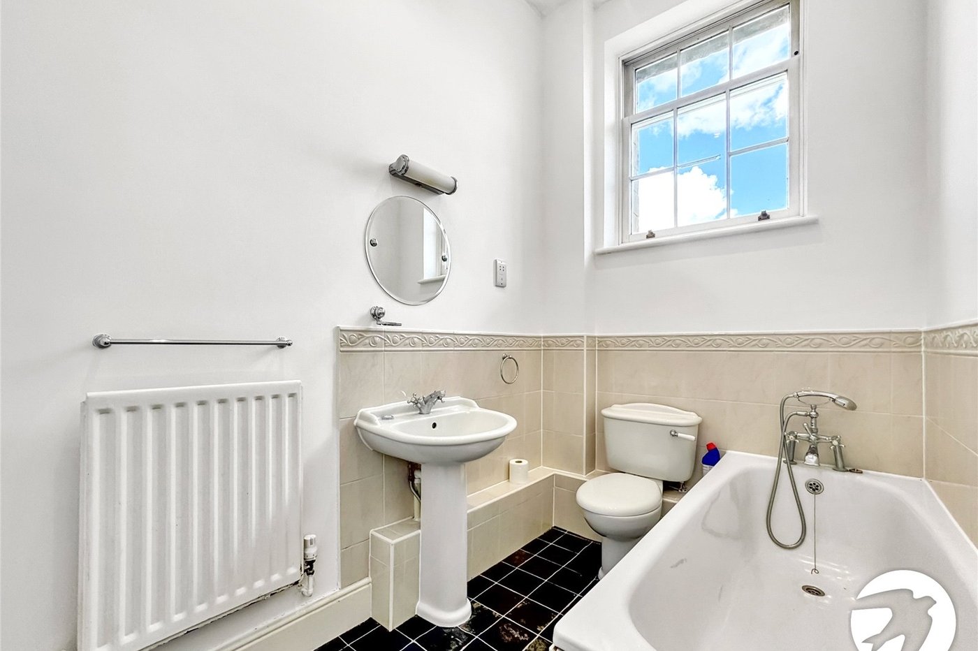 2 bedroom property for sale in Tarragon Road | Robinson Michael & Jackson