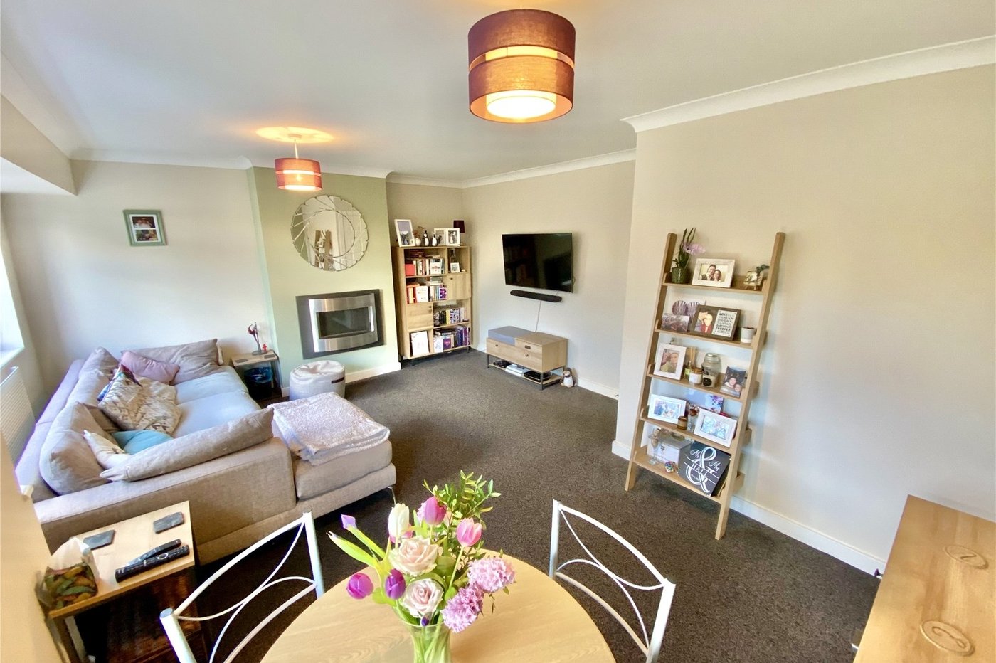2 bedroom property for sale in Sidcup | Robinson Jackson