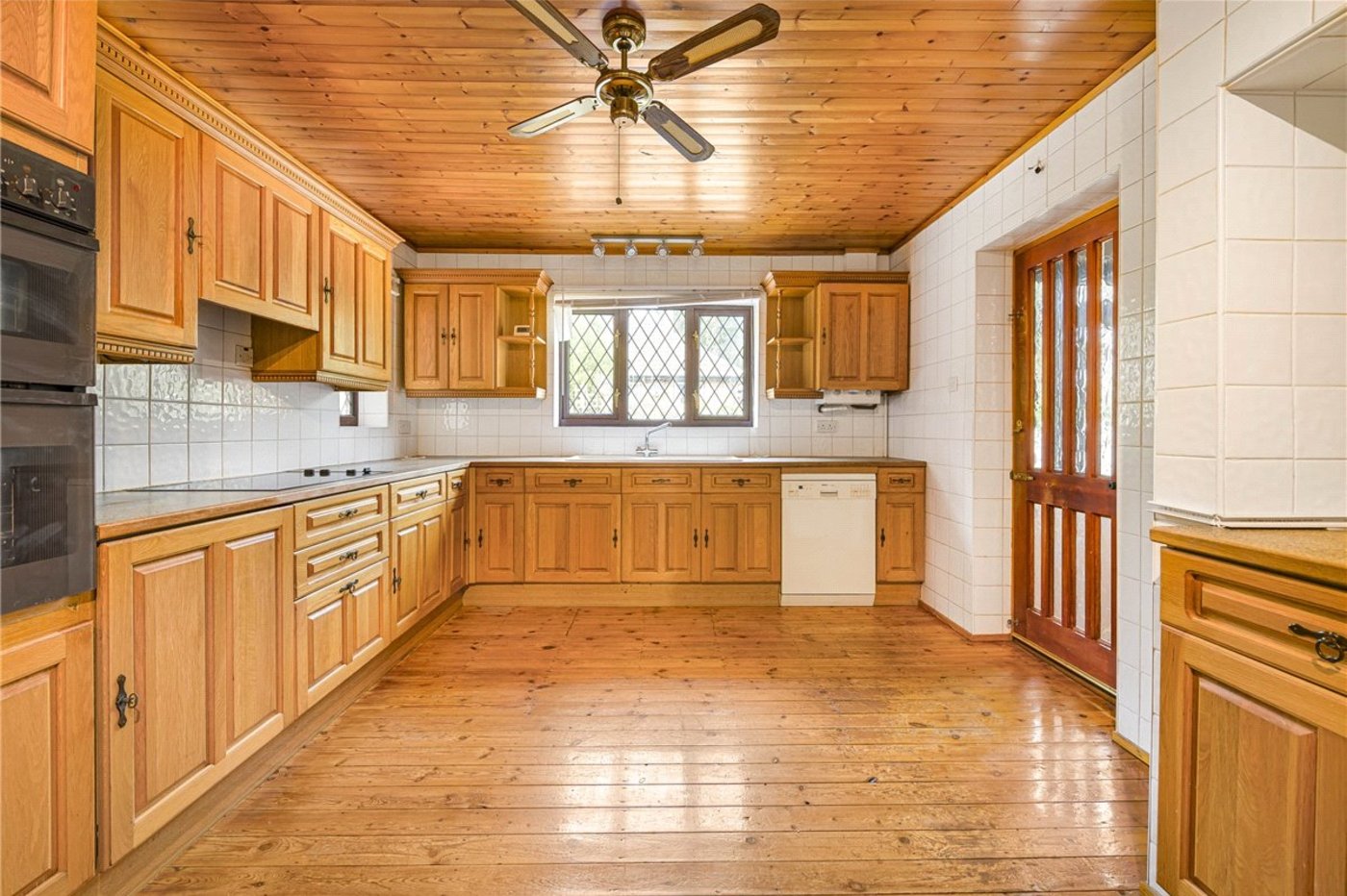 3 bedroom bungalow for sale in Orpington | Robinson Jackson