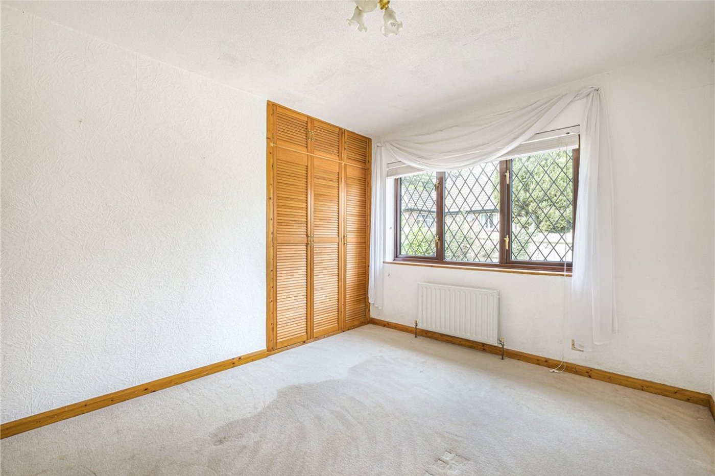 3 bedroom bungalow for sale in Orpington | Robinson Jackson