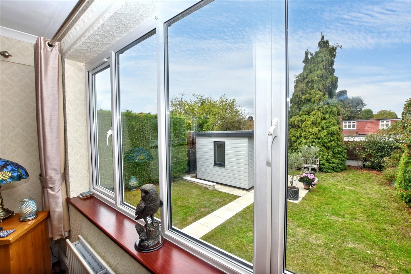 3 bedroom bungalow for sale in Bexleyheath | Robinson Jackson