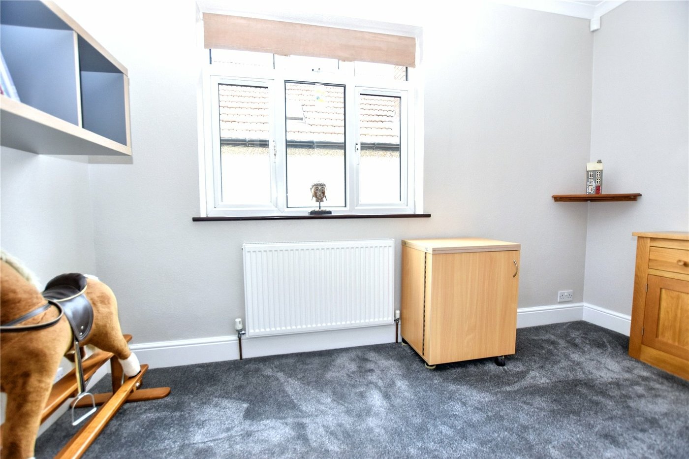 3 bedroom bungalow for sale in Bexleyheath | Robinson Jackson