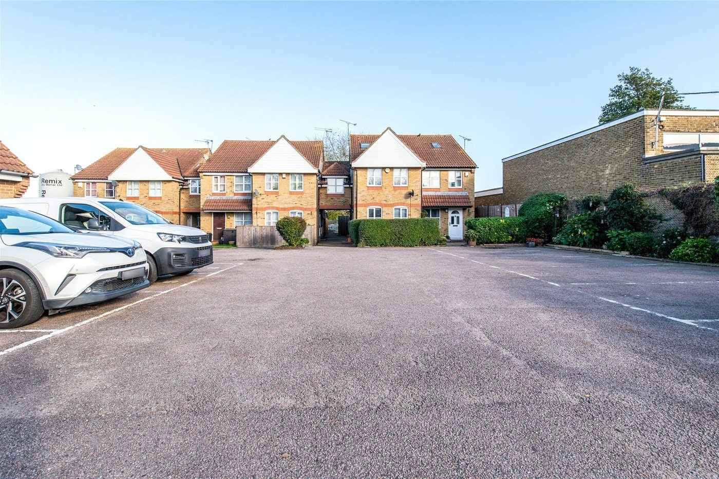 2 bedroom house for sale in Northfleet | Robinson Michael & Jackson