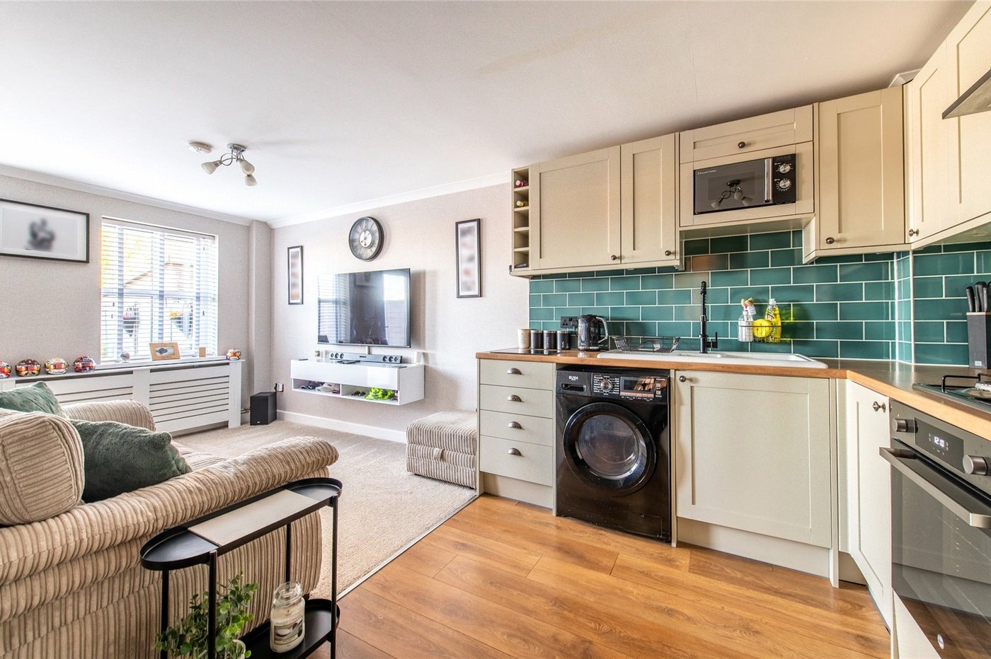 2 bedroom house for sale in Northfleet | Robinson Michael & Jackson