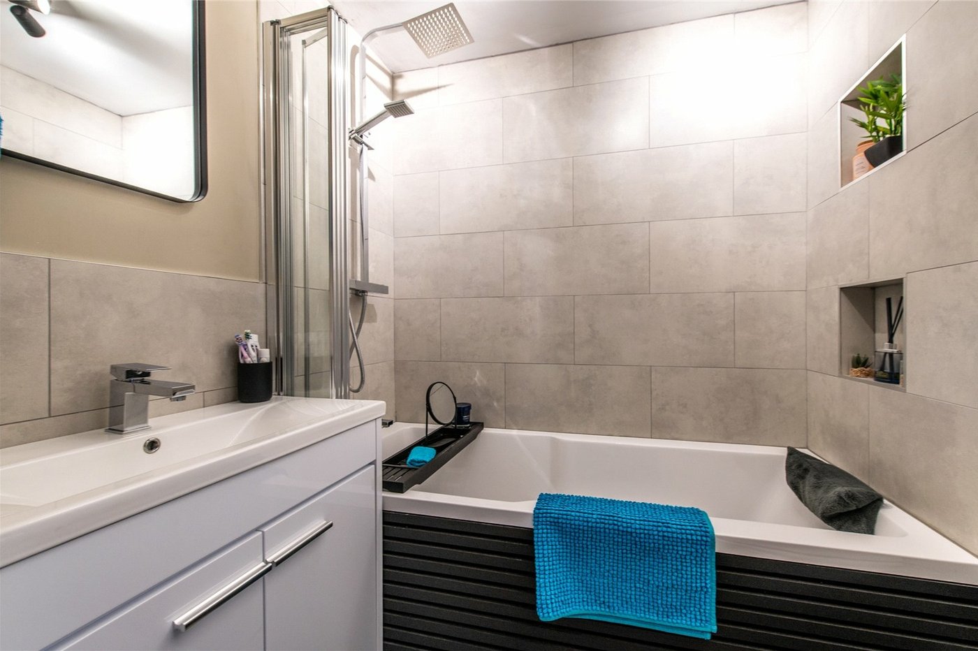 2 bedroom house for sale in Northfleet | Robinson Michael & Jackson