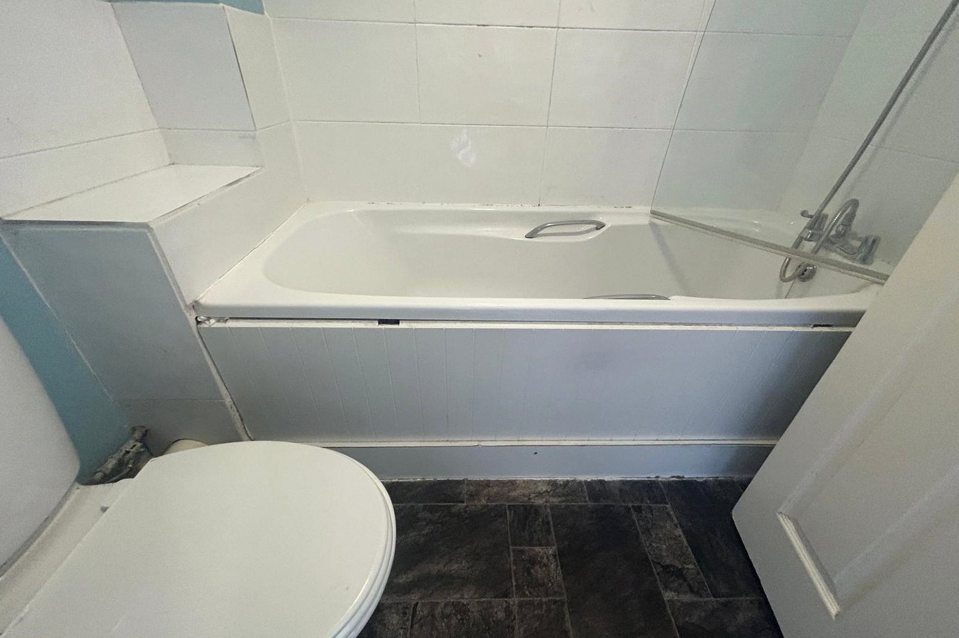 2 bedroom house for sale in Northfleet | Robinson Michael & Jackson