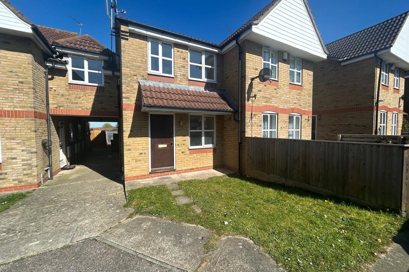 2 bedroom house for sale in Northfleet | Robinson Michael & Jackson