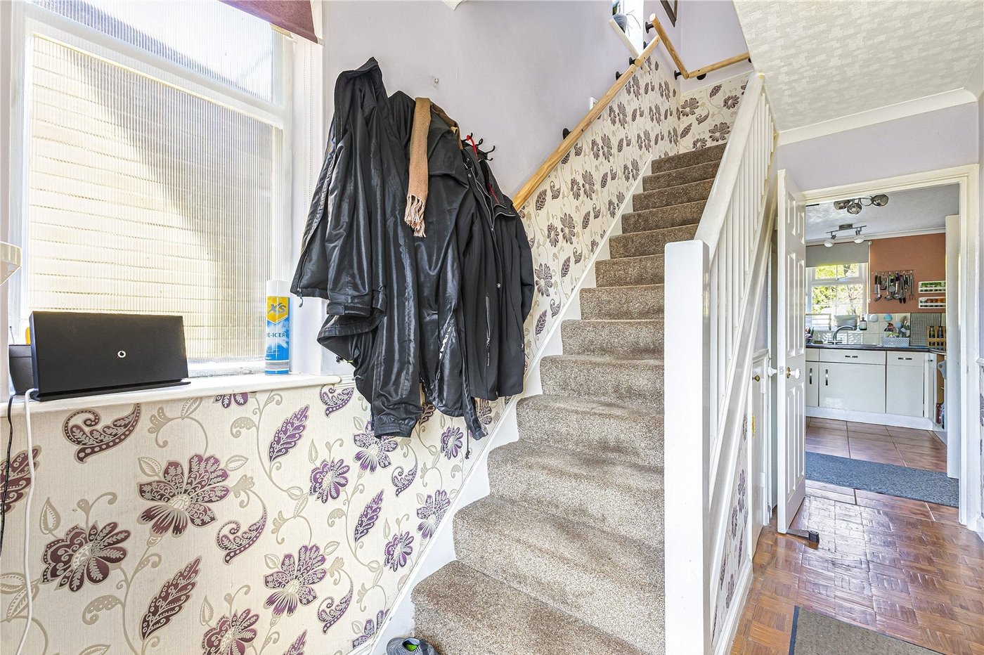 3 bedroom house for sale in Hextable | Robinson Jackson