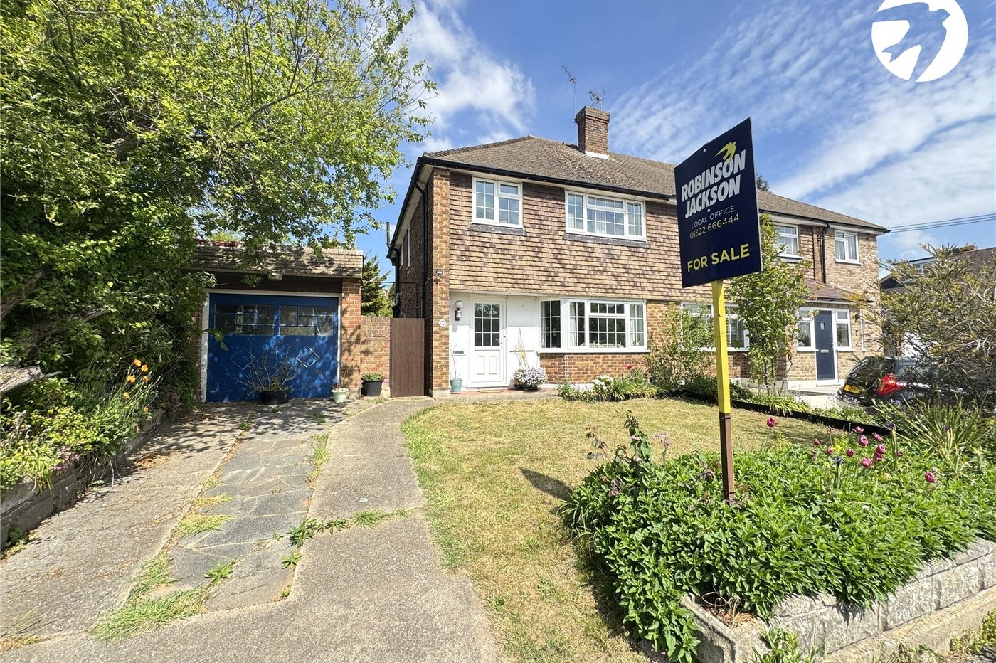 3 bedroom house for sale in Hextable | Robinson Jackson