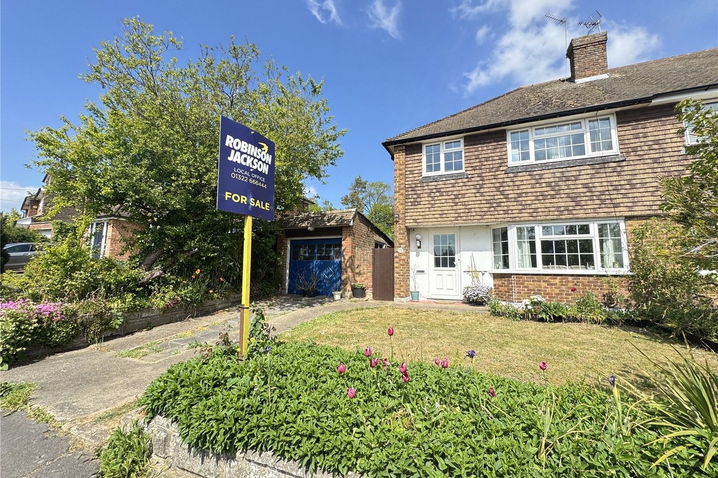 3 bedroom house for sale in Hextable | Robinson Jackson
