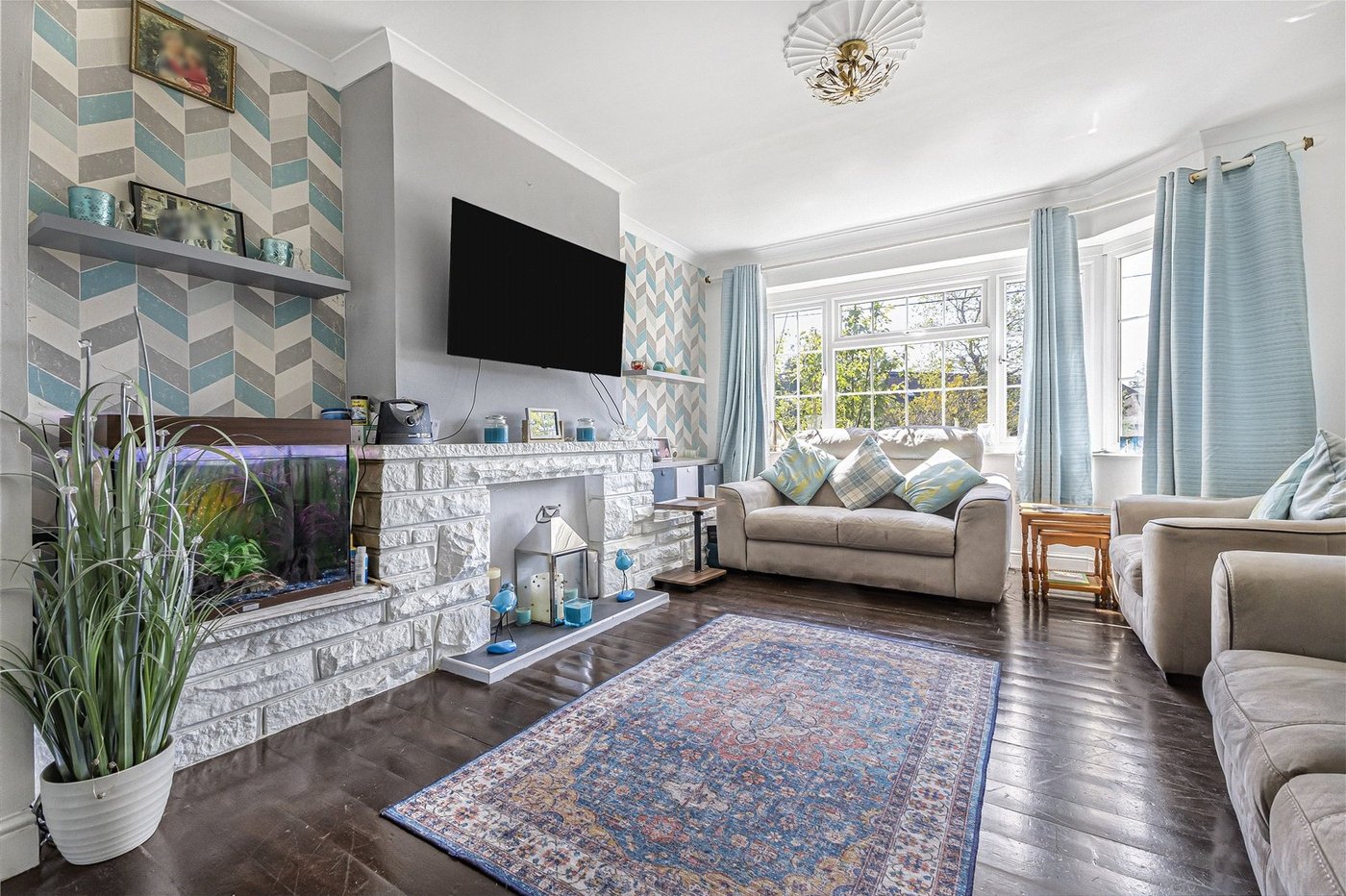 3 bedroom house for sale in Hextable | Robinson Jackson