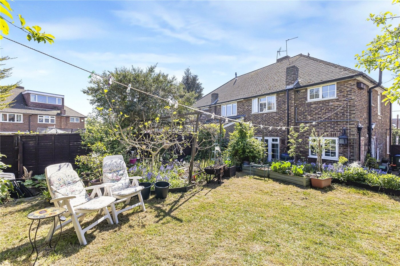 3 bedroom house for sale in Hextable | Robinson Jackson