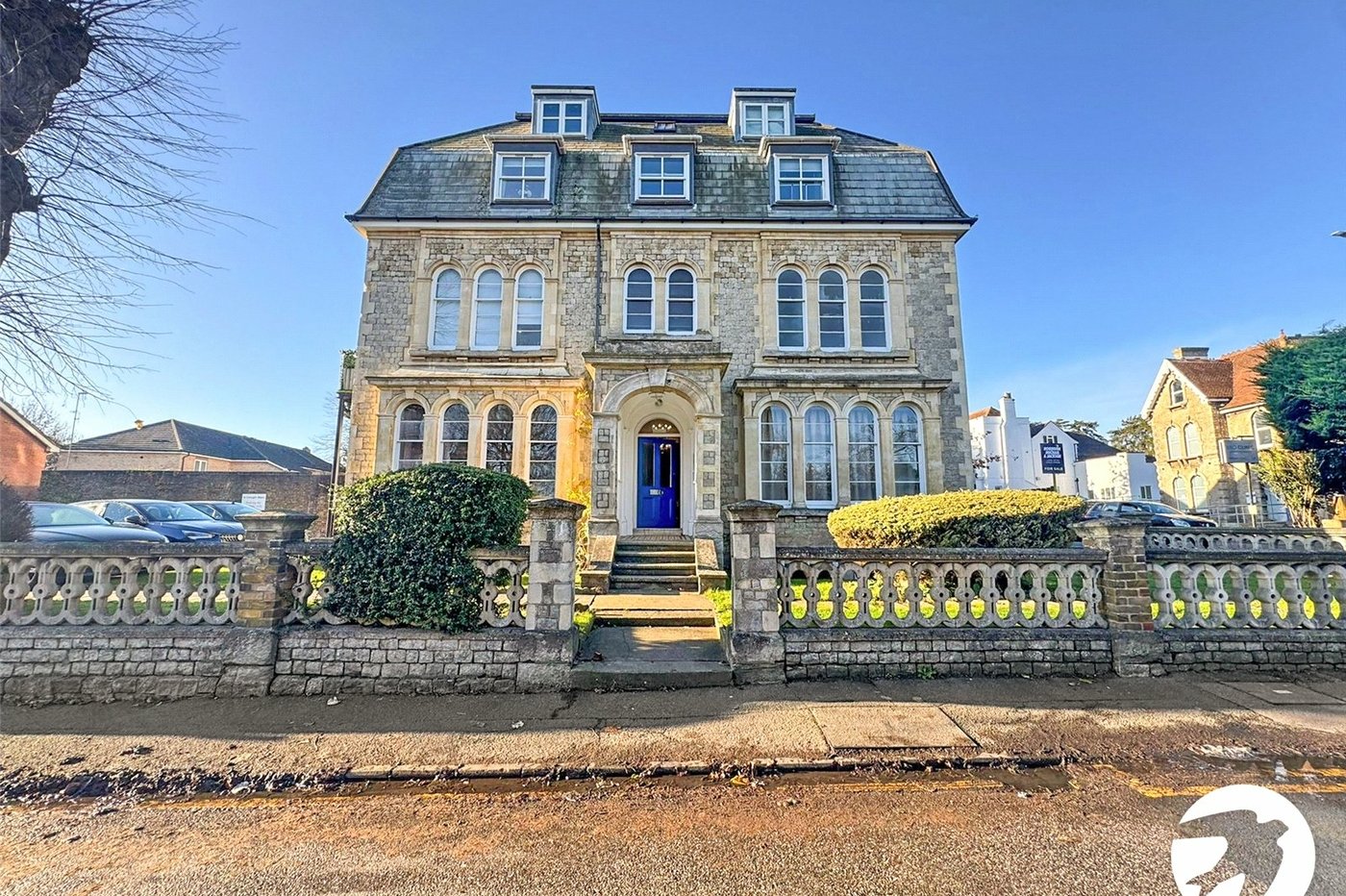 2 bedroom property for sale in Maidstone | Robinson Michael & Jackson