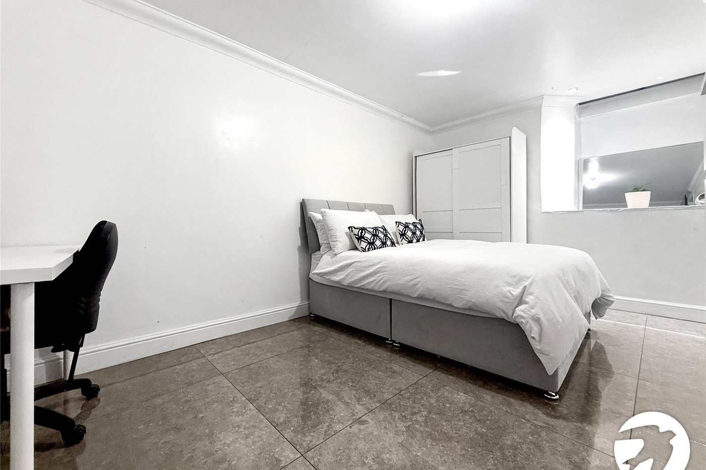 1 bedroom property for sale in Maidstone | Robinson Michael & Jackson