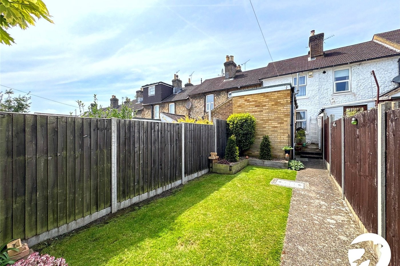 2 bedroom house for sale in Maidstone | Robinson Michael & Jackson