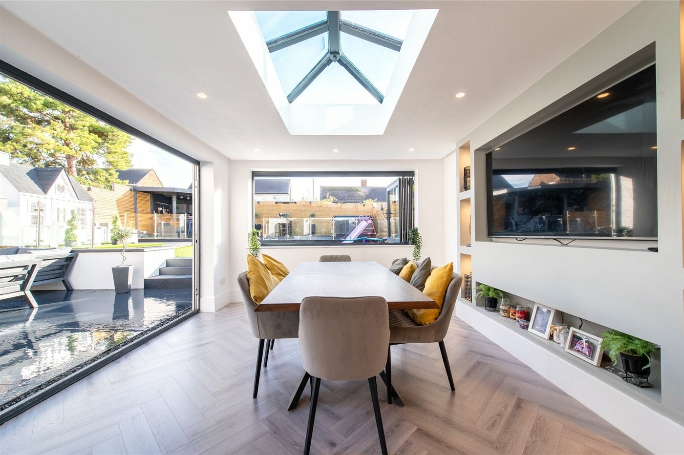 3 bedroom house to rent in Gravesend | Robinson Michael & Jackson