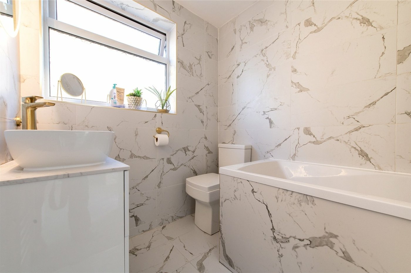 3 bedroom house to rent in Gravesend | Robinson Michael & Jackson