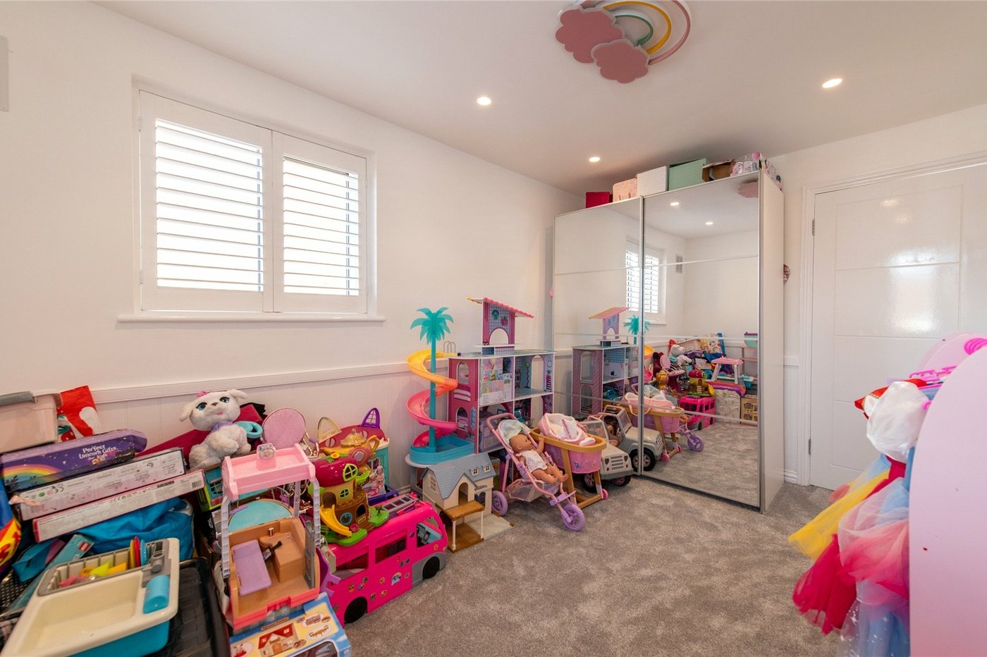 3 bedroom house to rent in Gravesend | Robinson Michael & Jackson