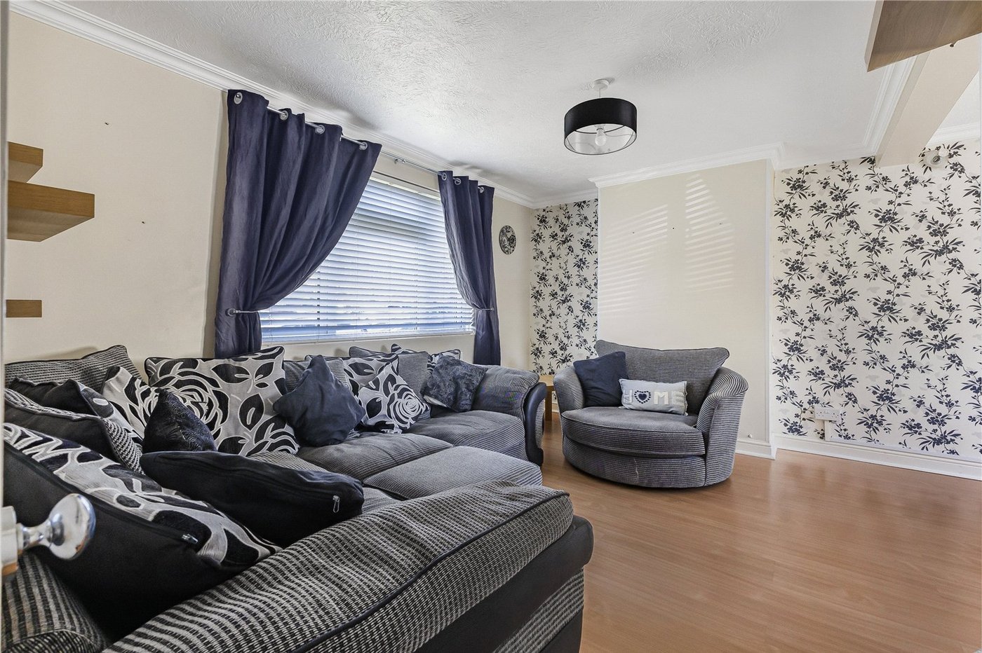 2 bedroom house for sale in Gravesend | Robinson Michael & Jackson