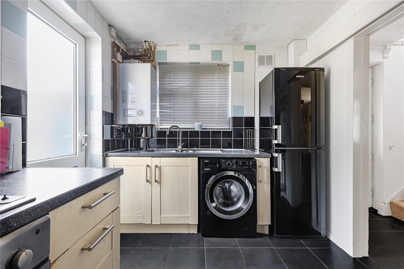 2 bedroom house for sale in Gravesend | Robinson Michael & Jackson