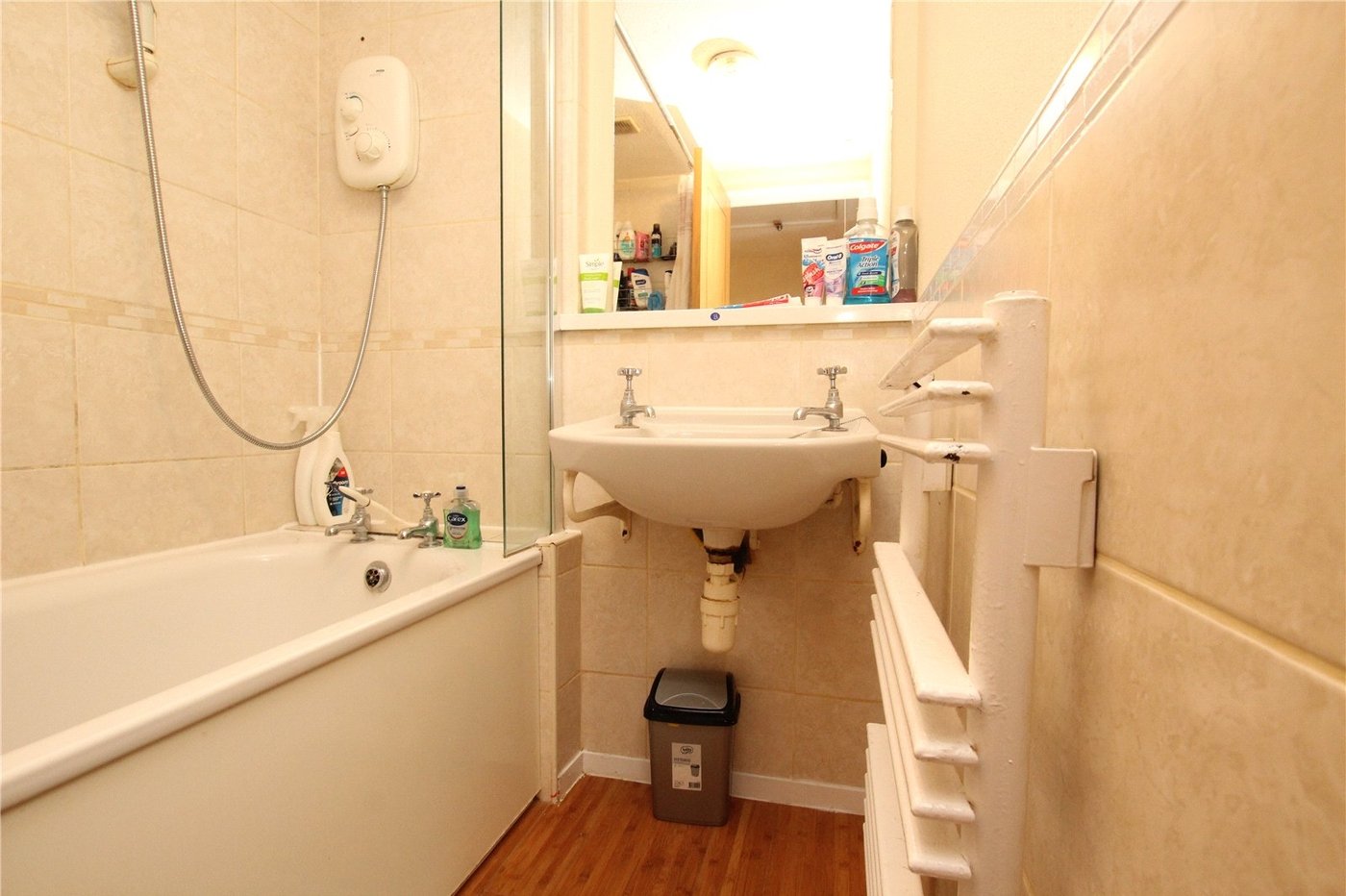 2 bedroom house for sale in Woolwich | Robinson Jackson