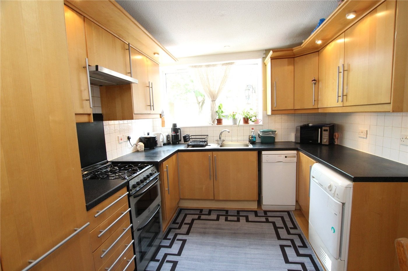 2 bedroom house for sale in Woolwich | Robinson Jackson