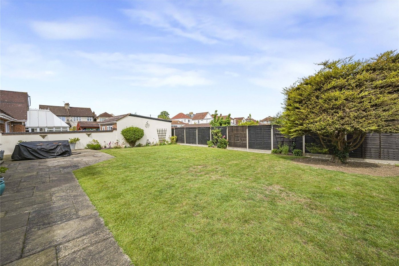 3 bedroom house for sale in Greenhithe | Robinson Jackson