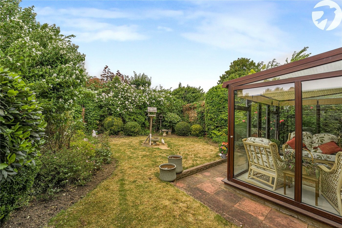 3 bedroom bungalow for sale in Greenhithe | Robinson Jackson