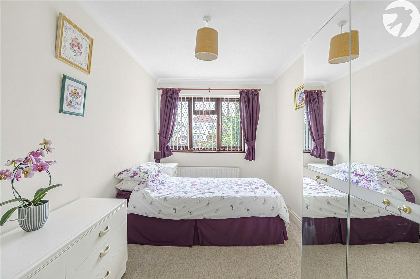 3 bedroom bungalow for sale in Greenhithe | Robinson Jackson