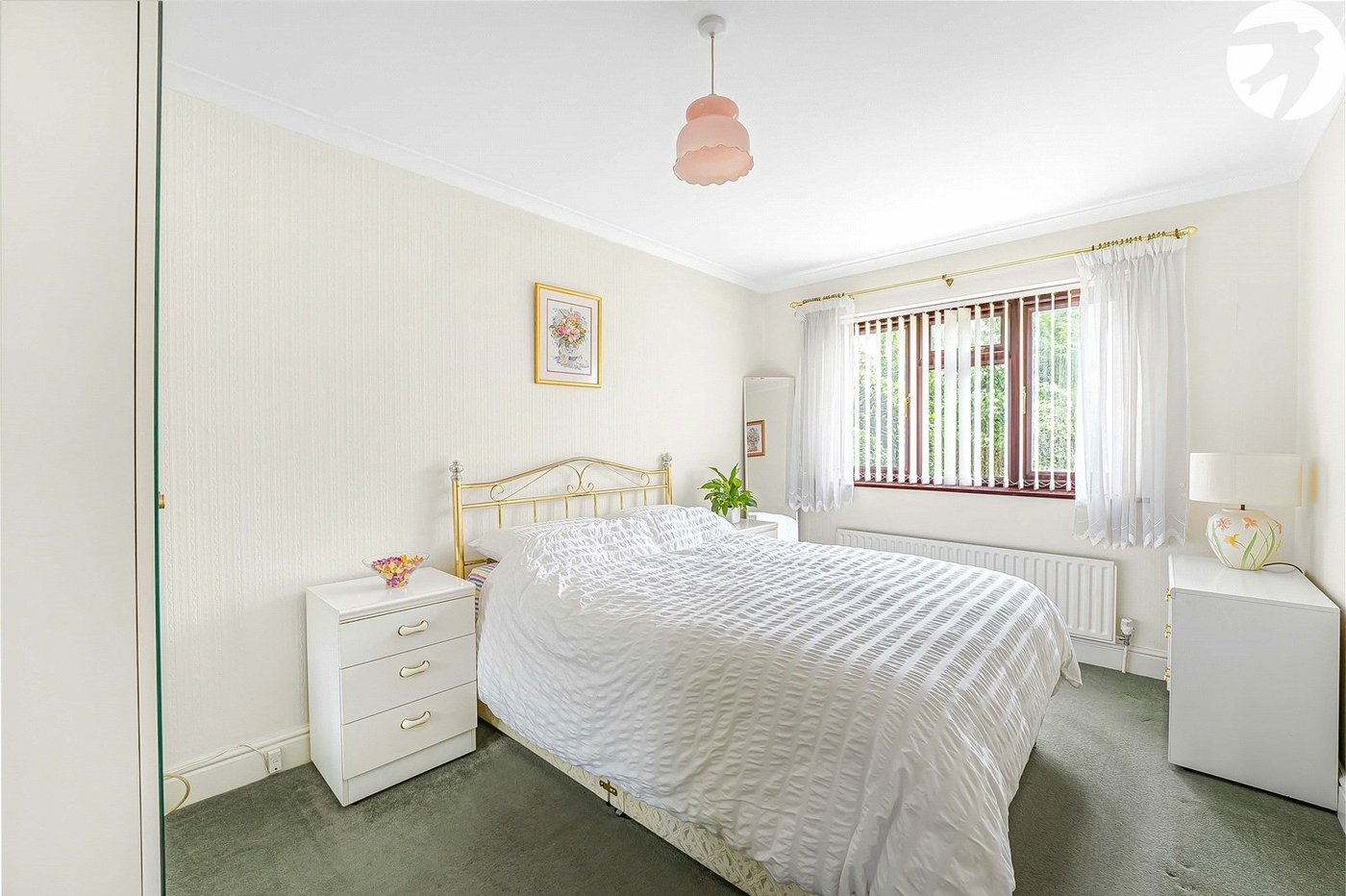 3 bedroom bungalow for sale in Greenhithe | Robinson Jackson