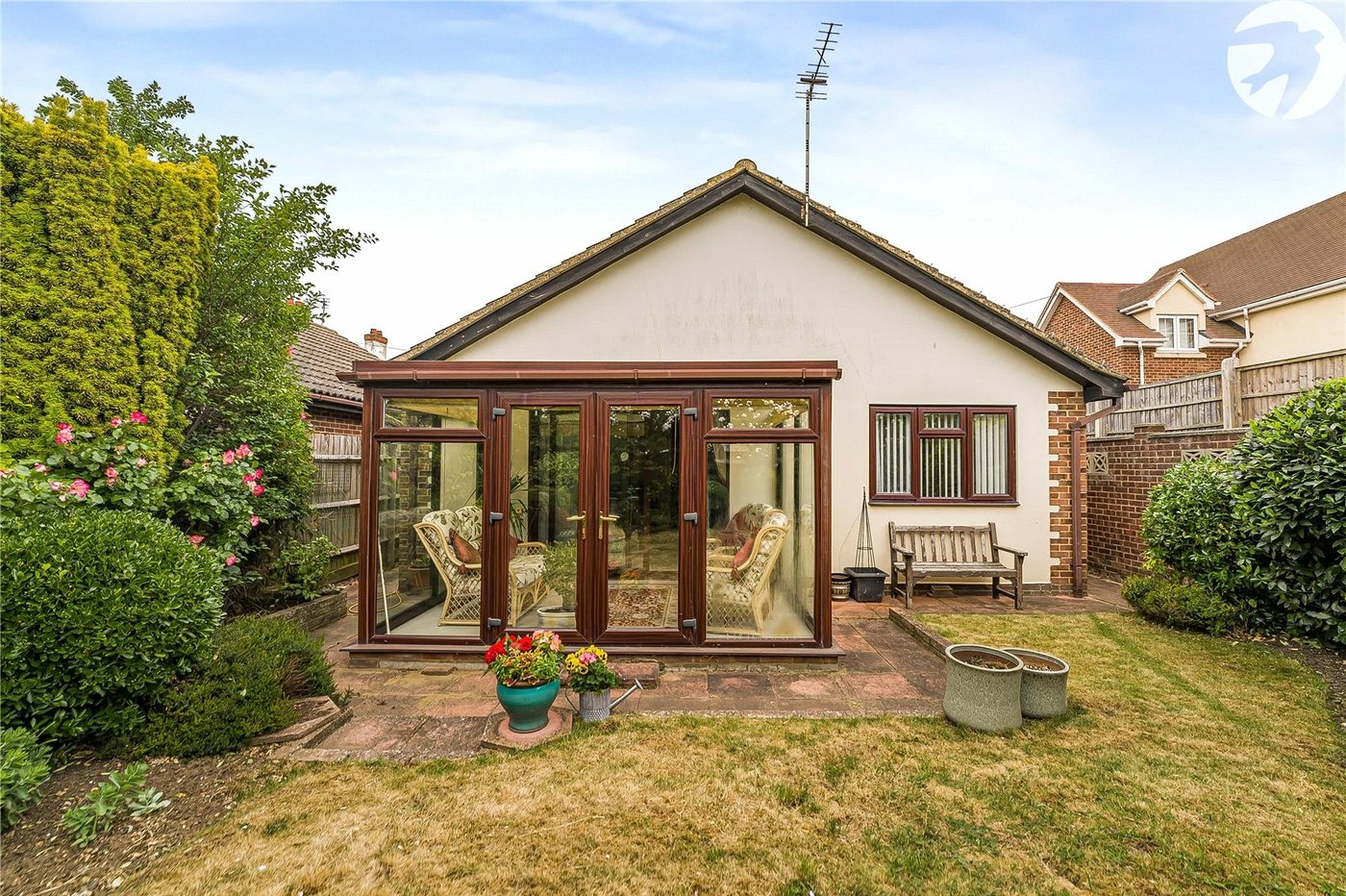 3 bedroom bungalow for sale in Greenhithe | Robinson Jackson