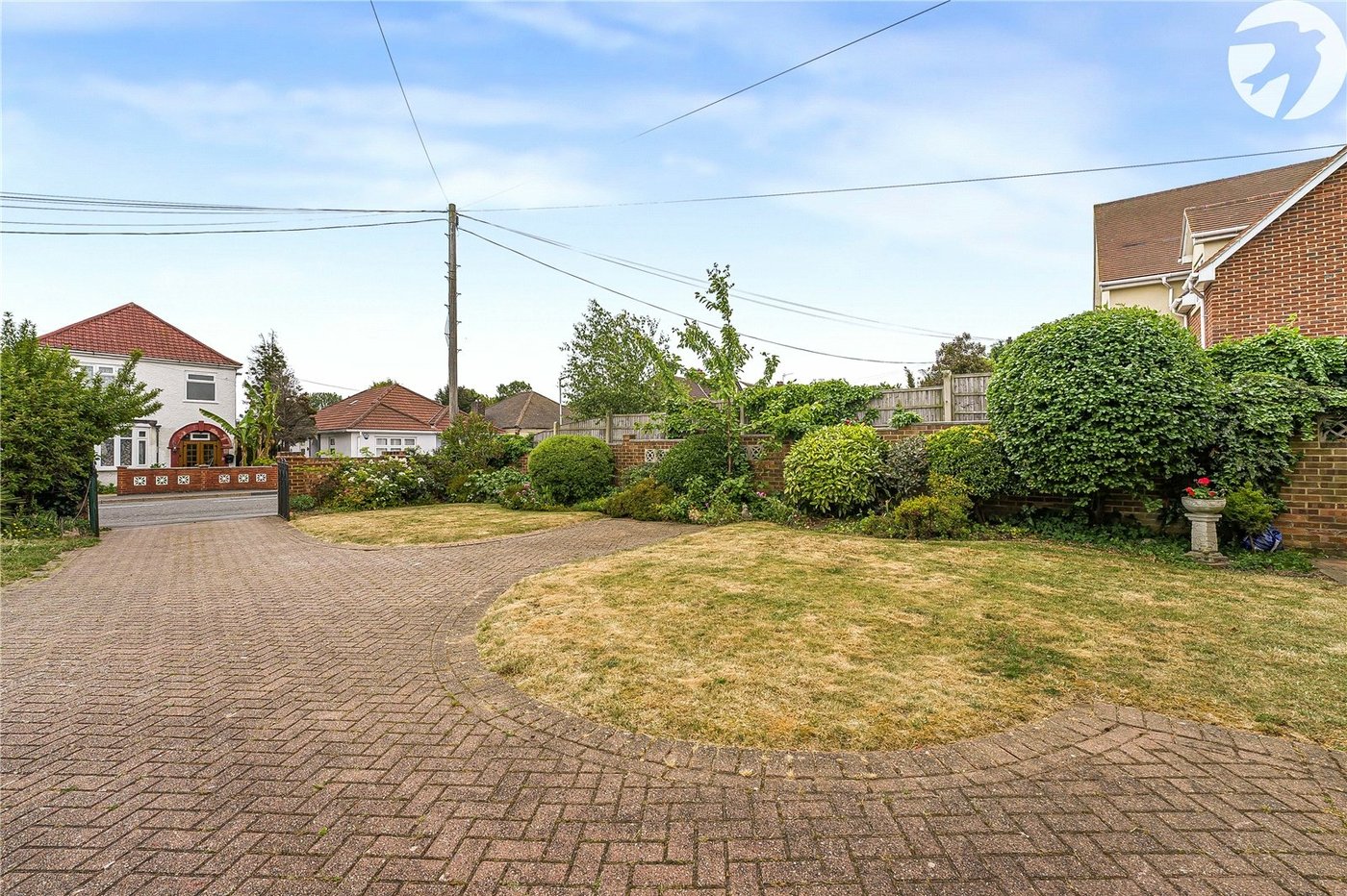 3 bedroom bungalow for sale in Greenhithe | Robinson Jackson