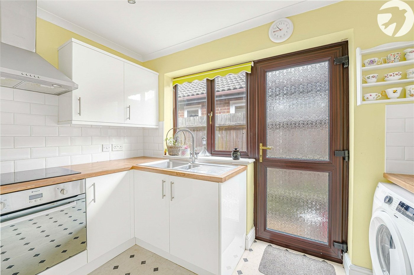 3 bedroom bungalow for sale in Greenhithe | Robinson Jackson