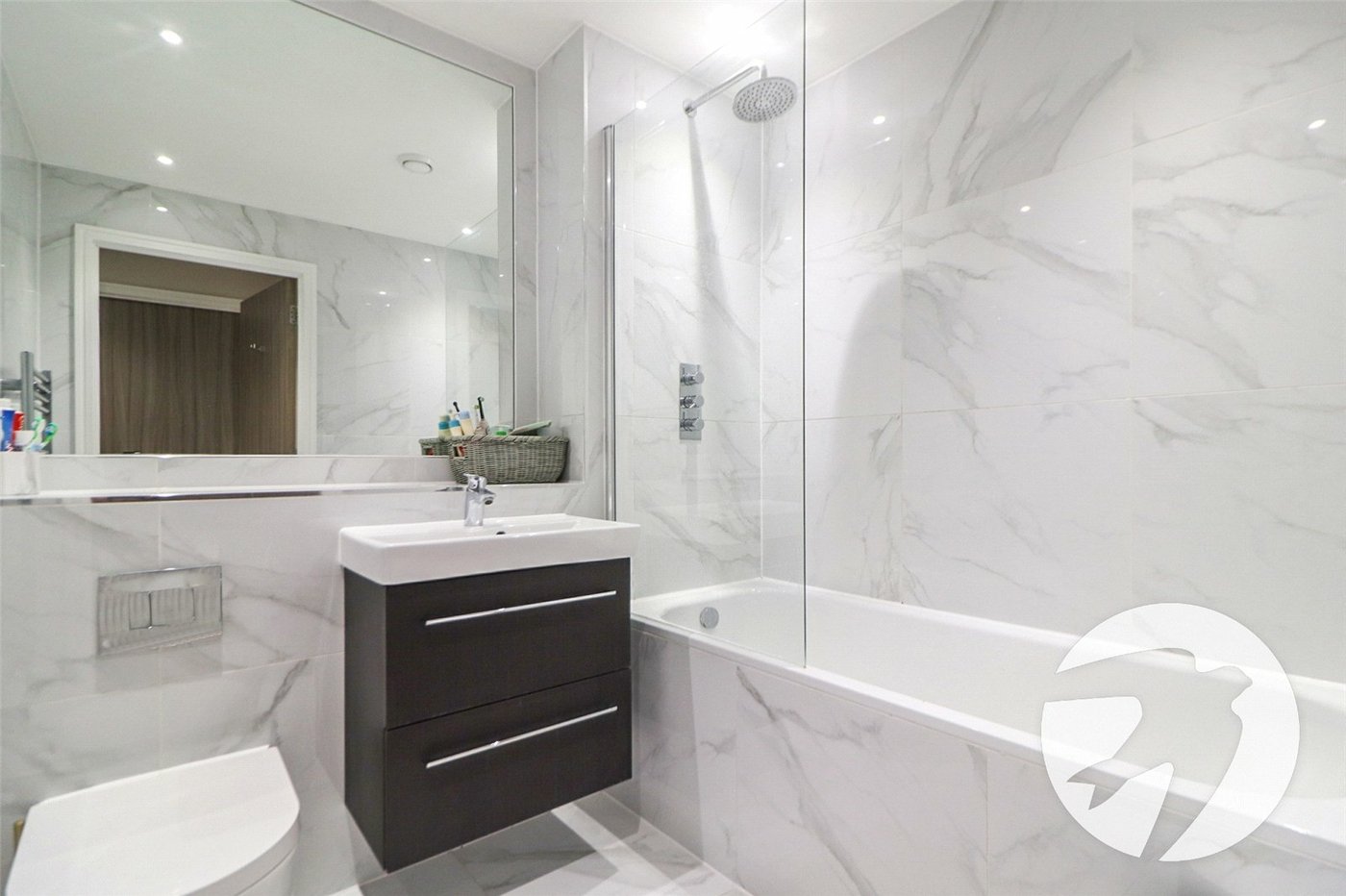 2 bedroom property for sale in Brentwood | Robinson Jackson