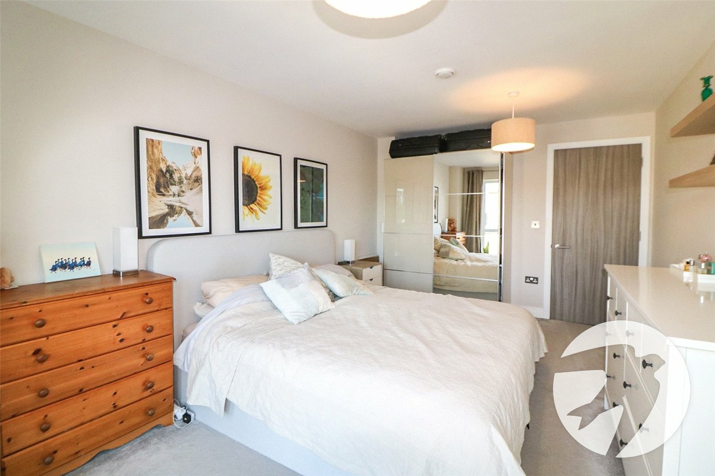 2 bedroom property for sale in Brentwood | Robinson Jackson