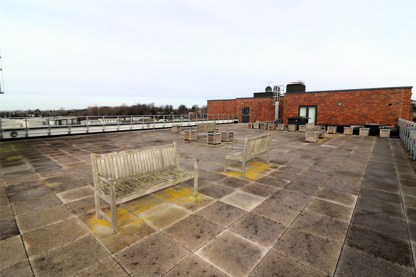 2 bedroom property for sale in Brentwood | Robinson Jackson